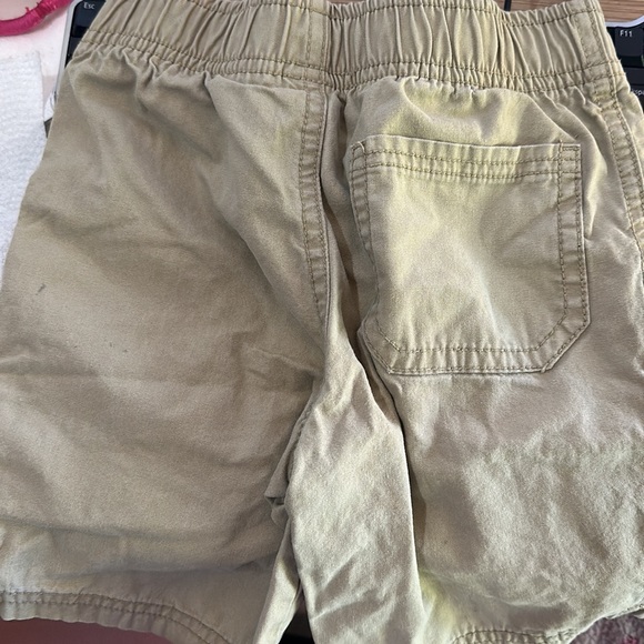 Caters Simple Joy 4T boys tan shorts with white drawstring and pockets - Picture 2 of 2